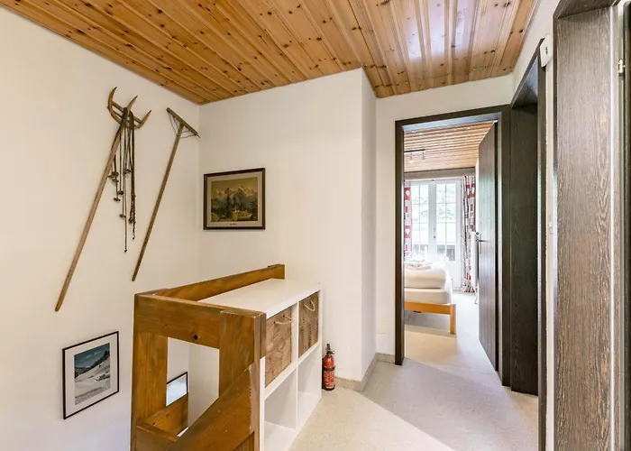 Rotstock - Griwa Rent Ag グリンデルヴァルト